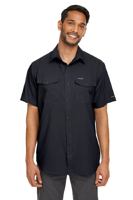 Columbia Mens Utilizer II Moisture Wicking Short Sleeve Button Down Shirt w/ Double Pockets - Black