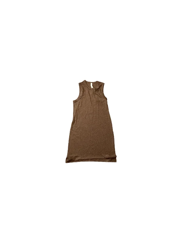 Dress Casual Short By Lululemon In Brown, Size: 2