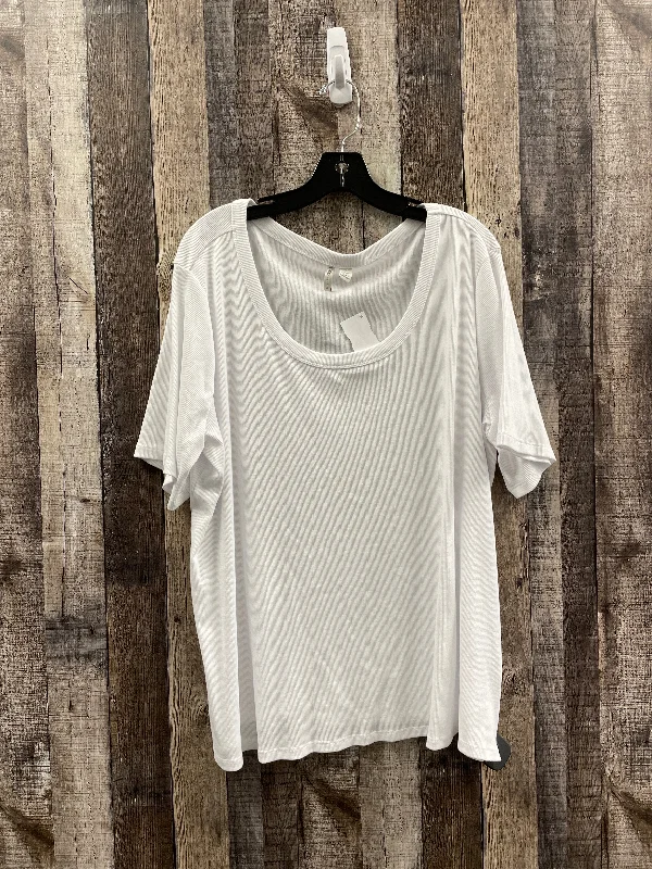 Top Short Sleeve Basic By Cato In White, Size: 3x