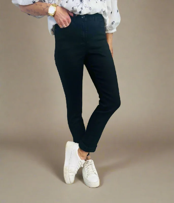 Black Stretch Slim Leg Jeans