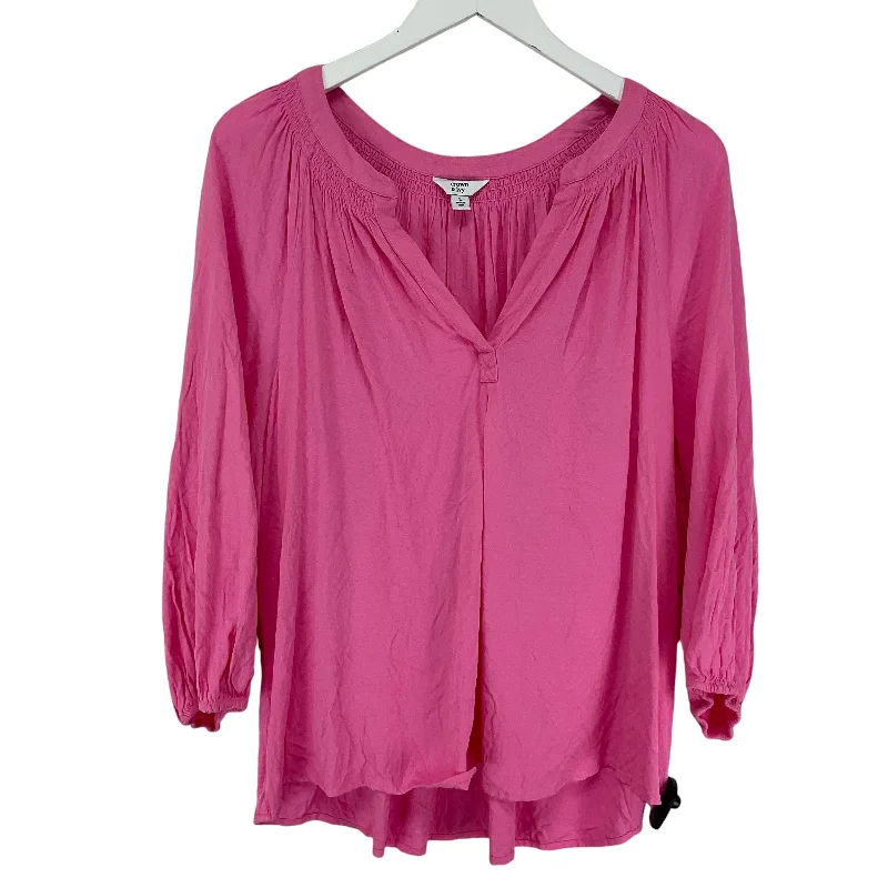 Top Long Sleeve Basic By Crown And Ivy In Pink, Size: L